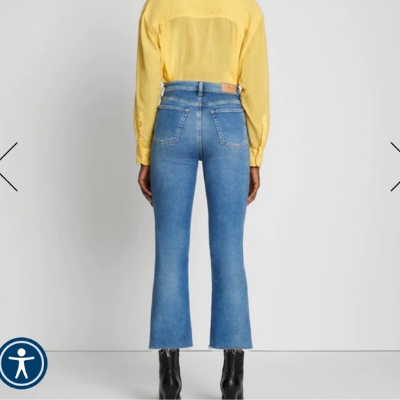 7 For All Mankind Light Blue Ankle Jeans - Picture 2 of 9